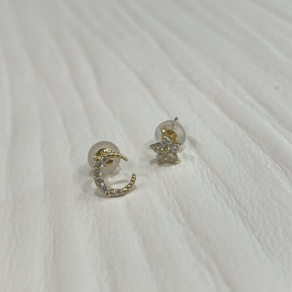 月と星ダイヤモンドピアス