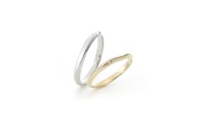 プラチナと18金イエローゴールドの結婚指輪